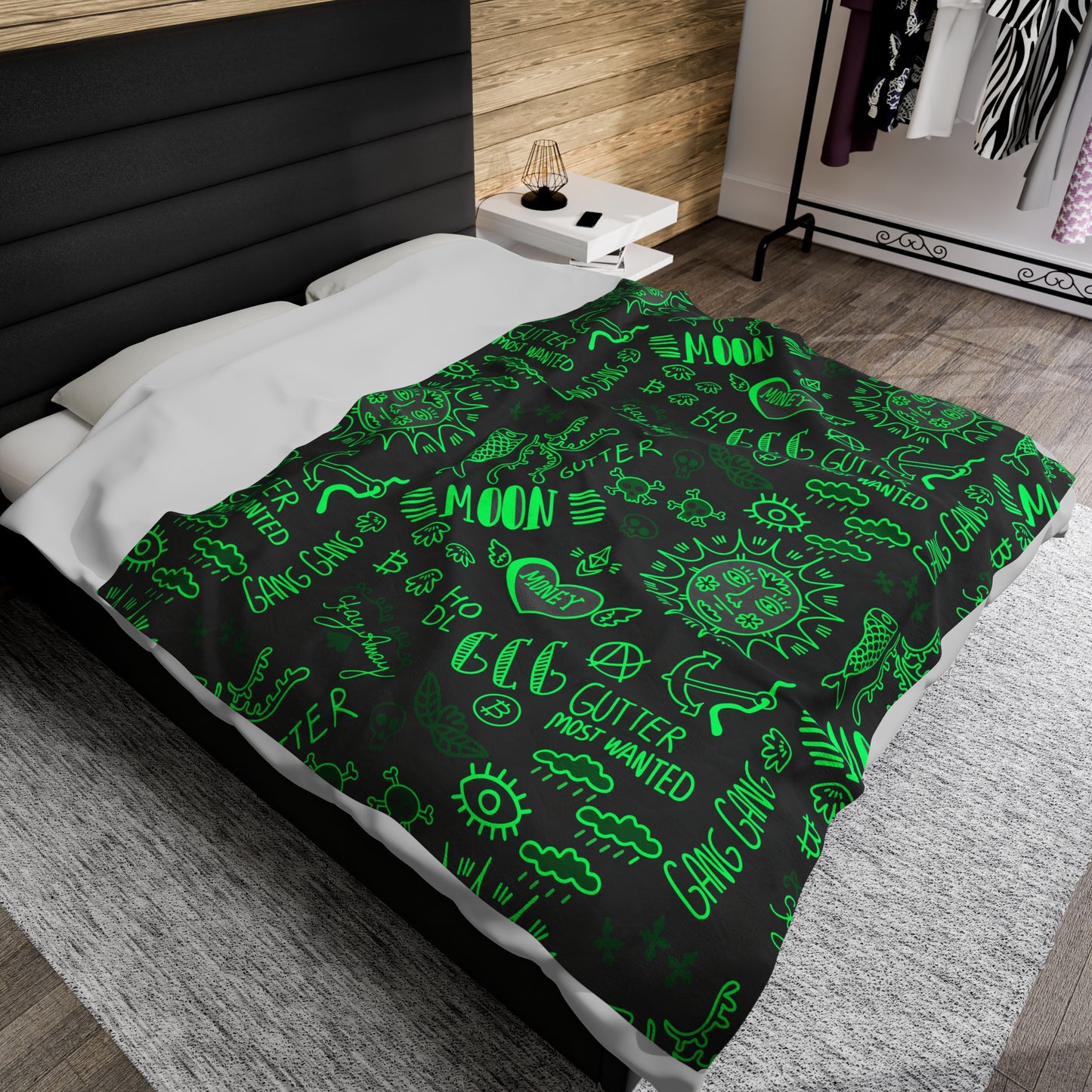 Green Tat Fur Velveteen Plush Blanket