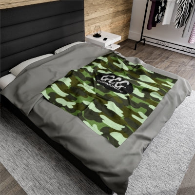 Camo Fur Velveteen Plush Blanket